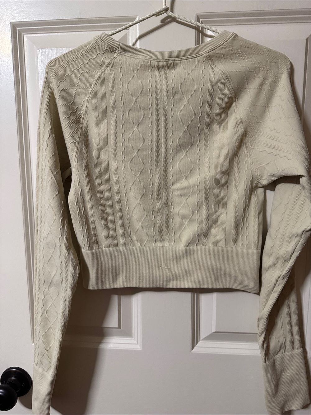 JoyLab Cream Cropped Cable-Textured Crew Fitted Top - Picture 8 of 11